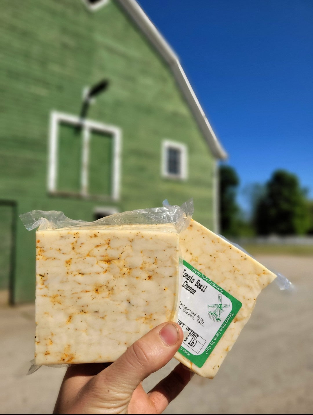 Tomato Basil Cheese Green Vale Farm Creamery